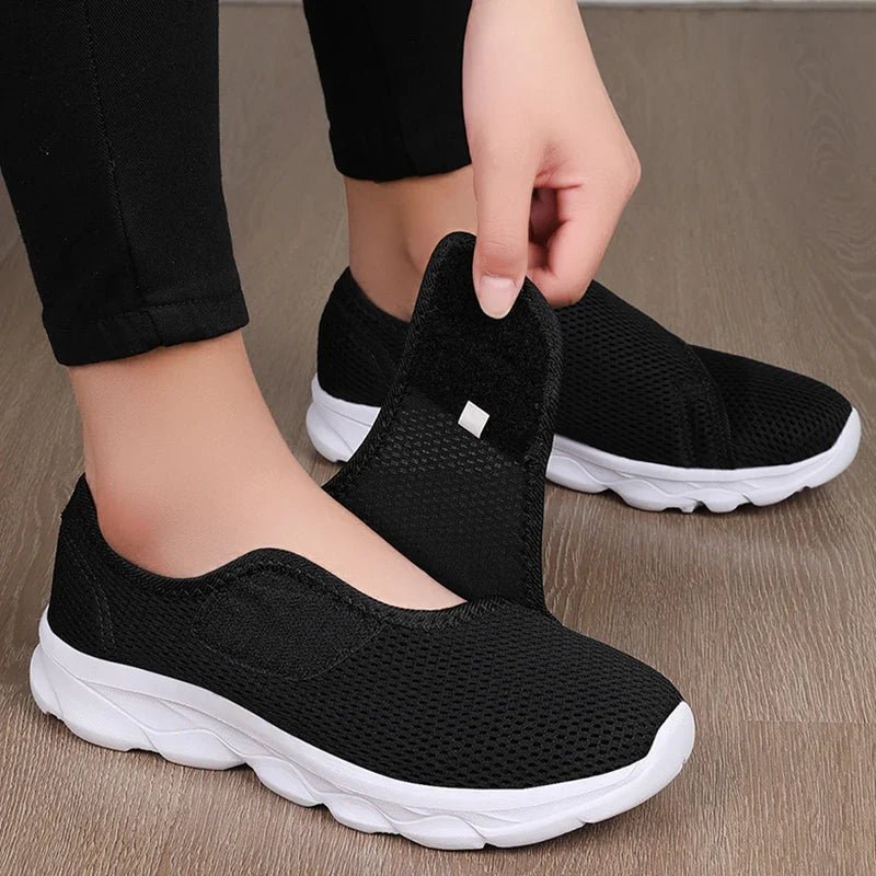Charlie - Men's Orthopedic Slip-On Sneakers with Adjustable Strap - Sneakers - Black / White - Parker&Brooks