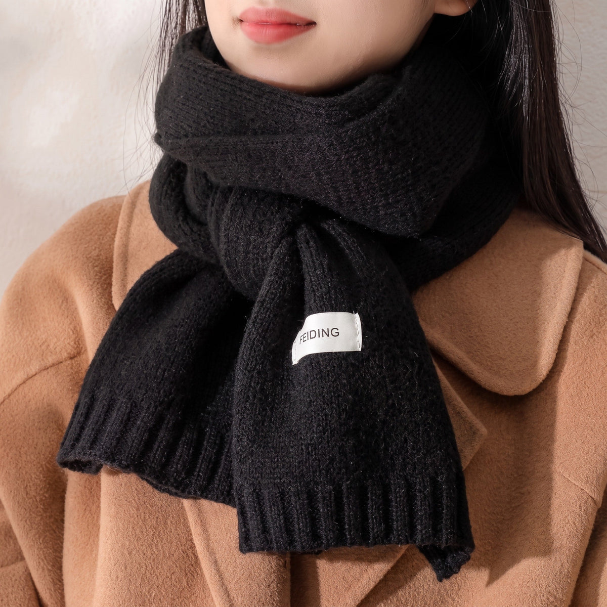 Évienne - Women's Chunky Knit Winter Scarf with Soft Ribbed Edges - Scarves & Shawls - Black - Sarvento
