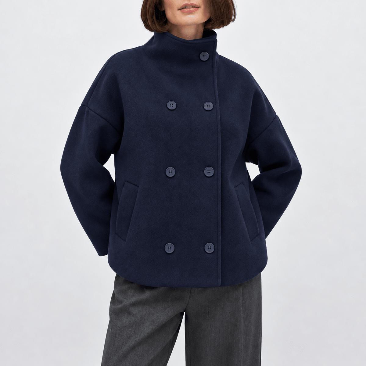 Harriet – Women’s Oversized Wide Collar Double-Breasted Cropped Jacket - Pea Coats - Black - Sarvento