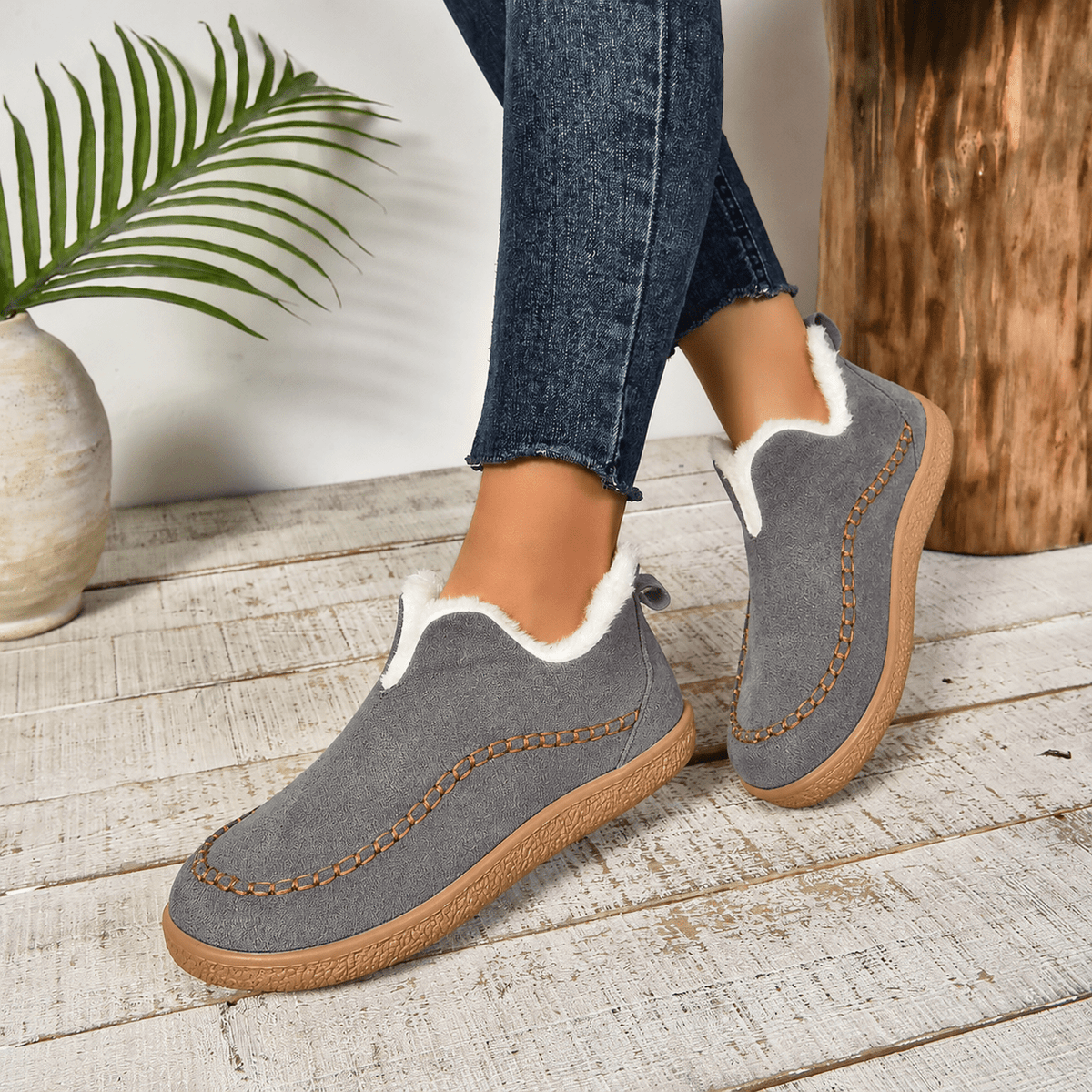 Hazel – Women’s Orthopaedic Faux Fur Lined Stitched Trim Moccasin Slippers - Slippers - Dark Gray - Sarvento