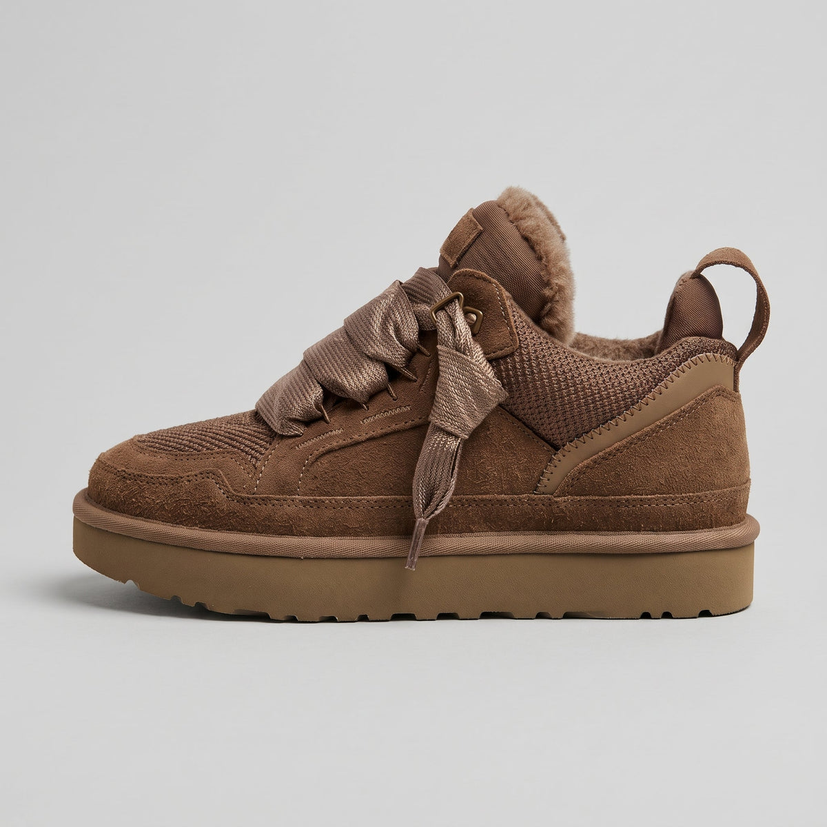 Isabelle – Women’s Cozy Collar Platform Low-Top Sneakers - Sneakers - Brown - Sarvento