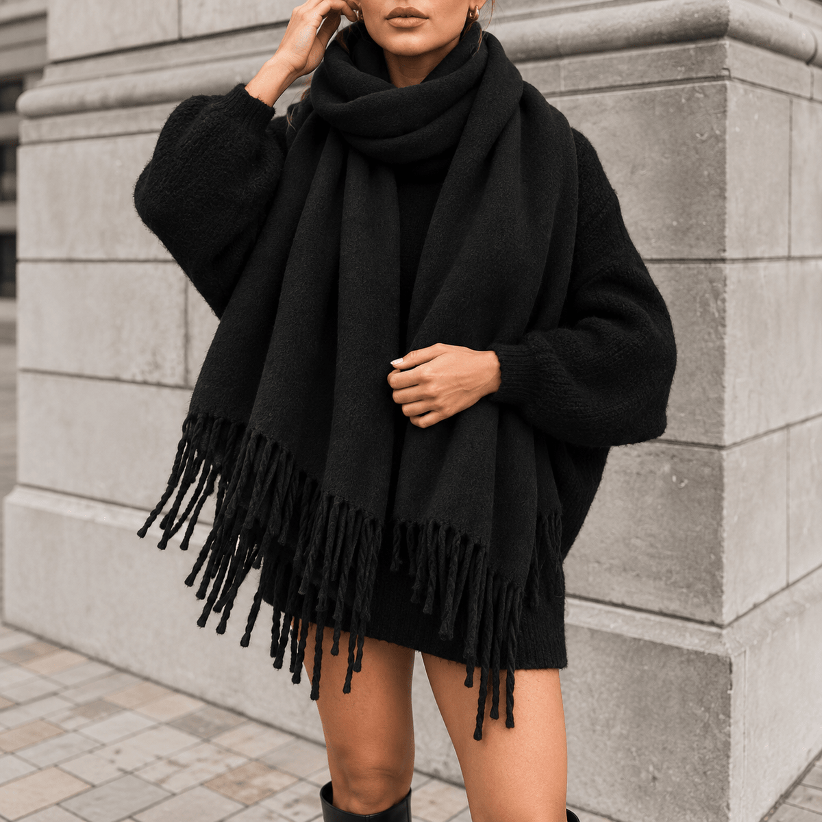 Isla – Women’s Oversized Plaid Fringed Blanket Scarf - Scarves & Shawls - Black - Sarvento