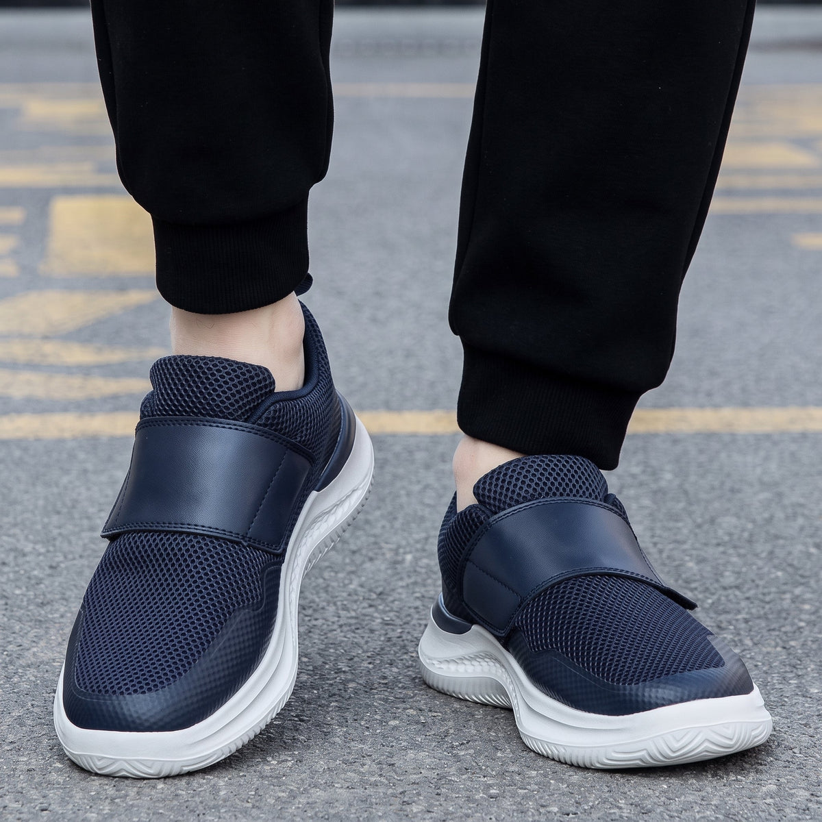 Jonas - Men's Orthopedic Wide Fit Sneakers with Adjustable Velcro Strap - Sneakers - Blue - Parker&Brooks