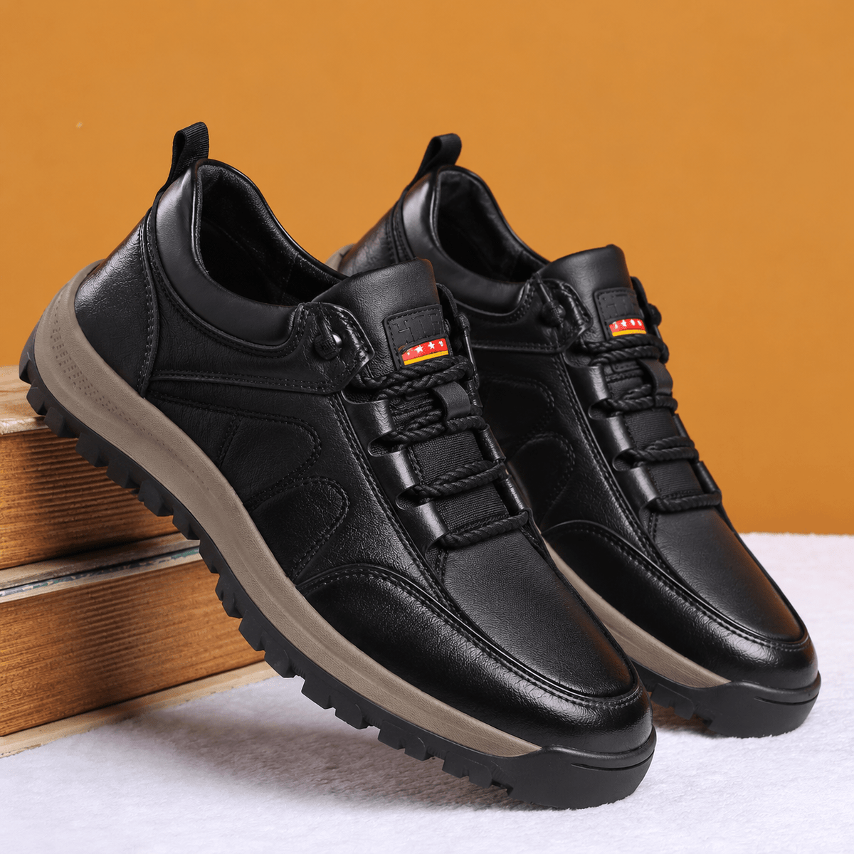 Marcus - Men's Orthopedic Lace-Up Leather Shoes with Lugged Sole - Sneakers - Black - Sarvento
