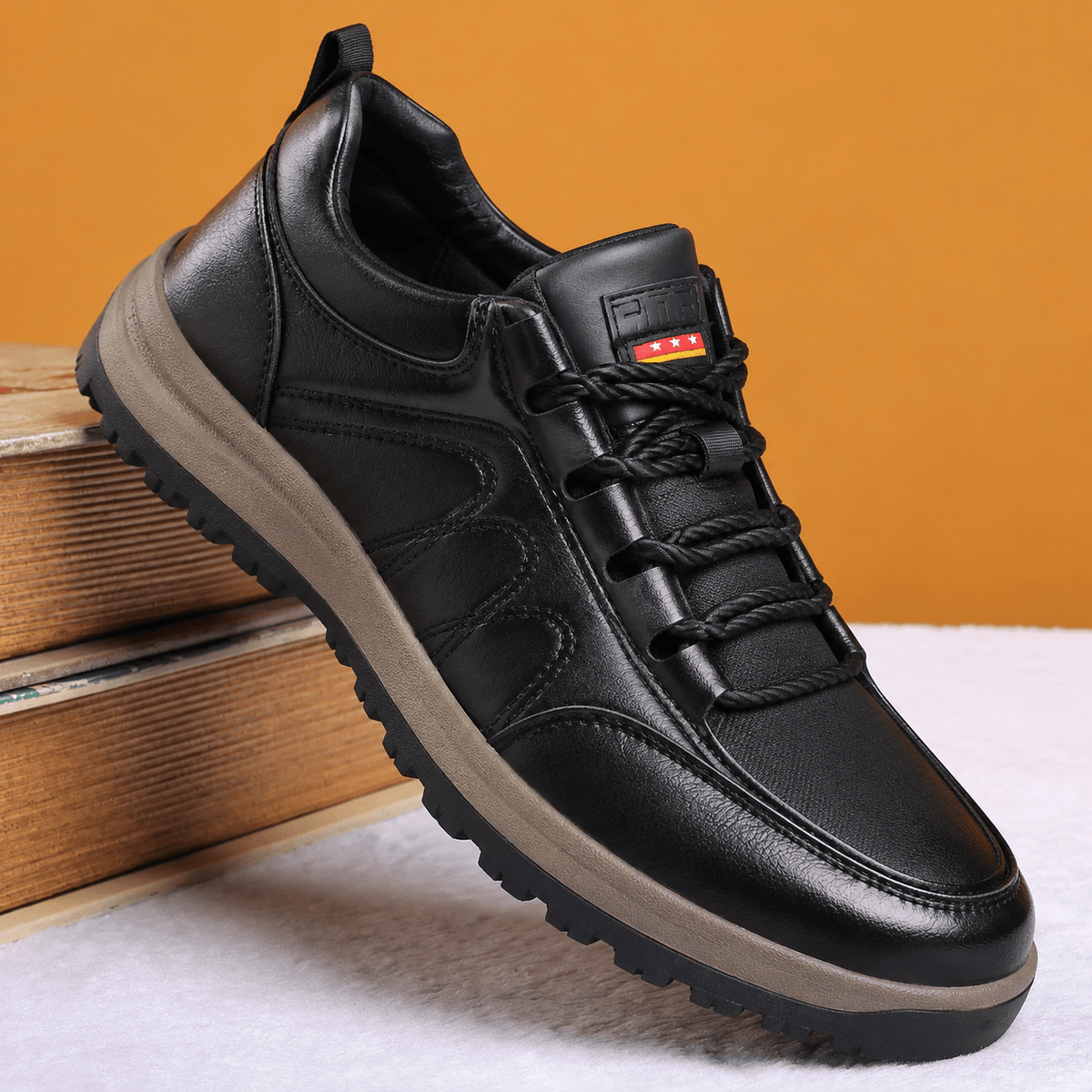 Marcus - Men's Orthopedic Lace-Up Leather Shoes with Lugged Sole - Sneakers - Black - Sarvento