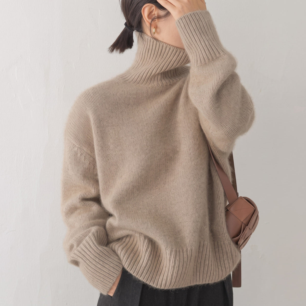 Matilda - Women's Turtleneck Oversized Ribbed Knit Sweater - Sweaters - Khaki - Sarvento