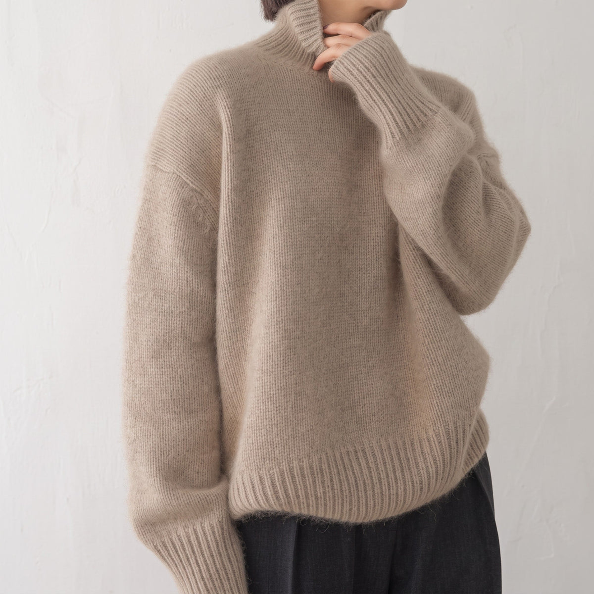 Matilda - Women's Turtleneck Oversized Ribbed Knit Sweater - Sweaters - Khaki - Sarvento