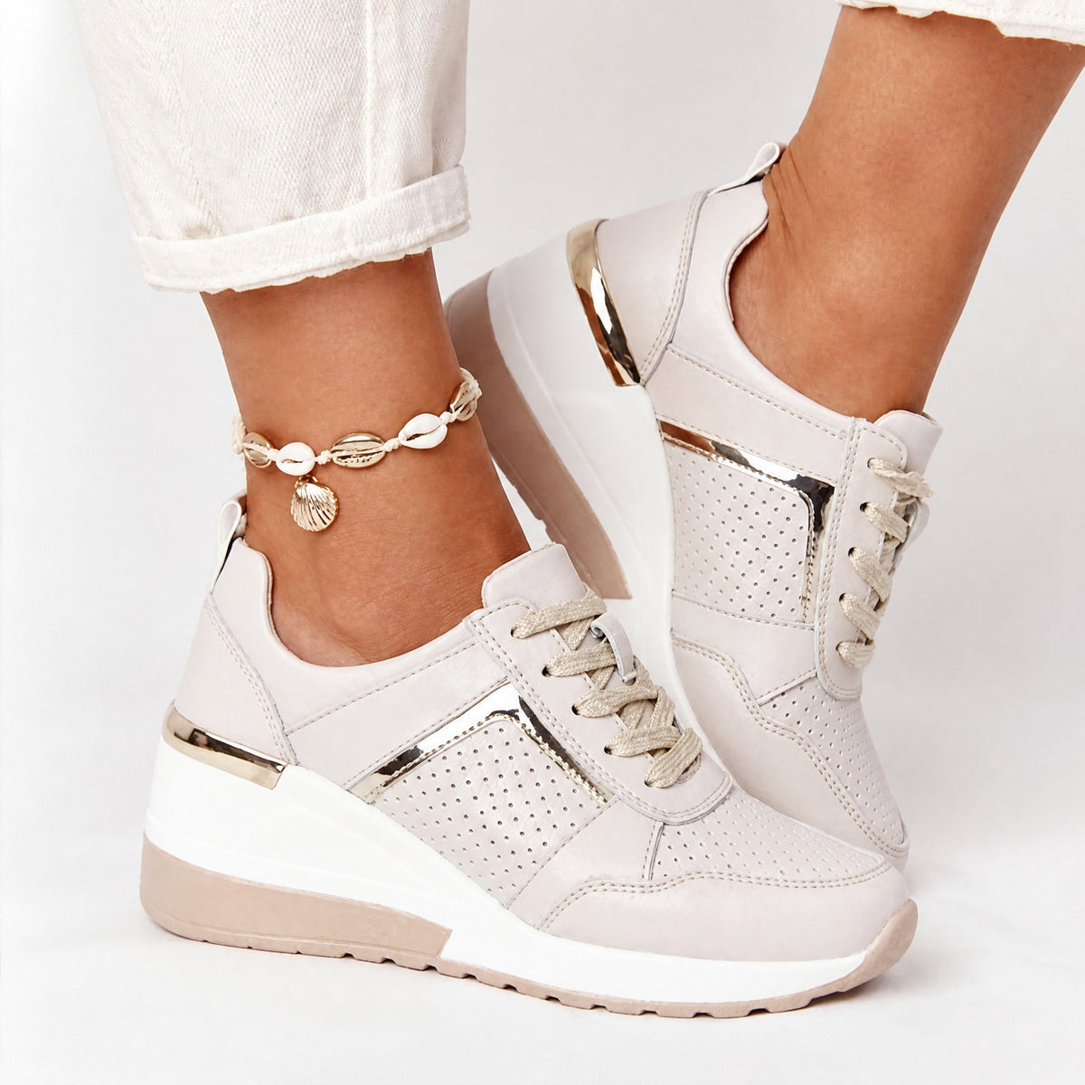Wiktoria - Women's Orthopedic Wedge Sneakers with Perforated Panels - Sneakers - Beige - Parker&Brooks
