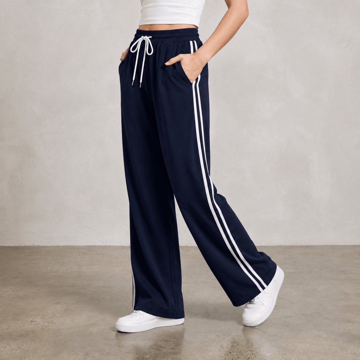 Beatrice - Women's High-Waisted Wide-Leg Joggers - Joggers - Navy Blue - Parker&Brooks