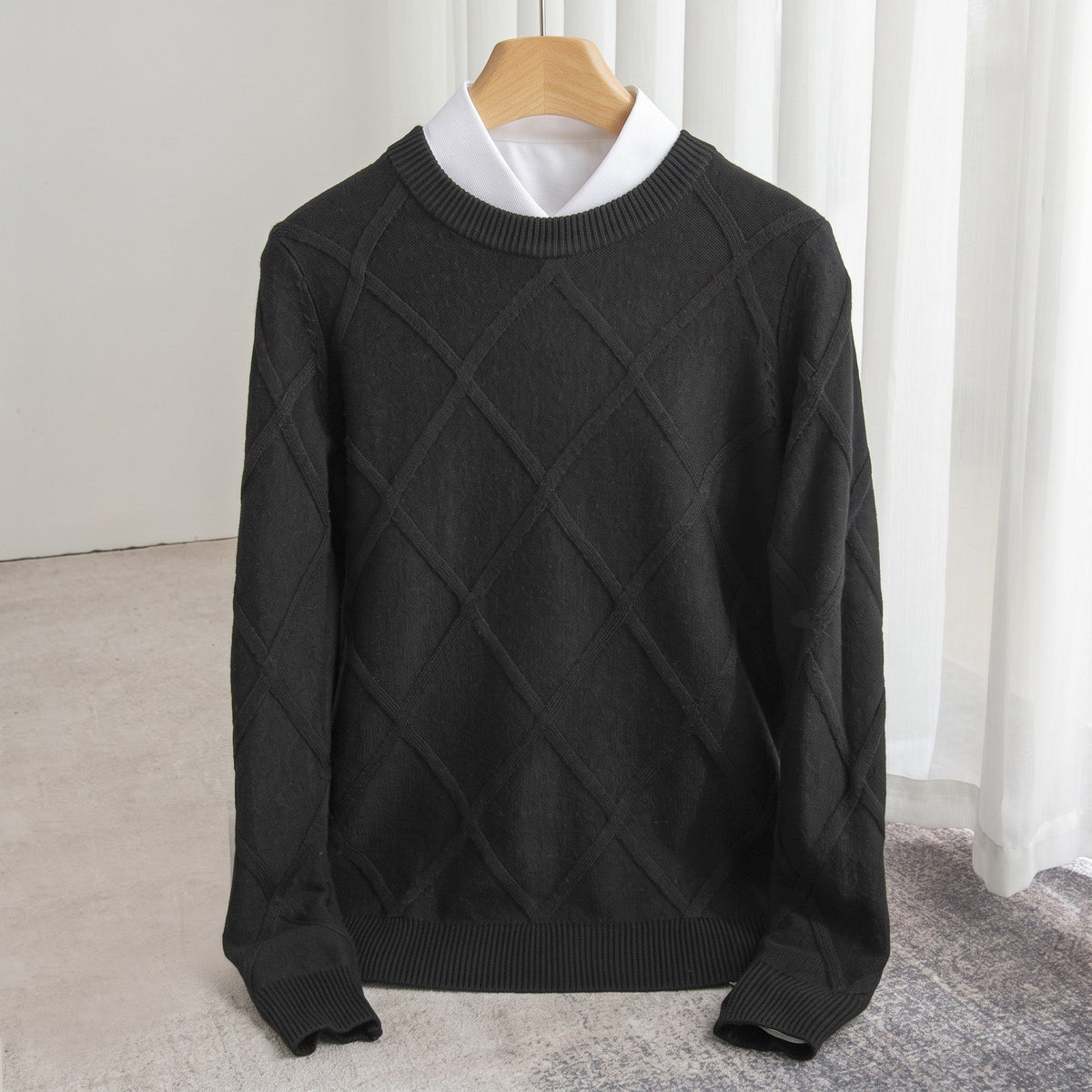 Charlotte – Women’s Relaxed Fit Crewneck Sweater with Argyle Knit - Sweaters - Black - Sarvento