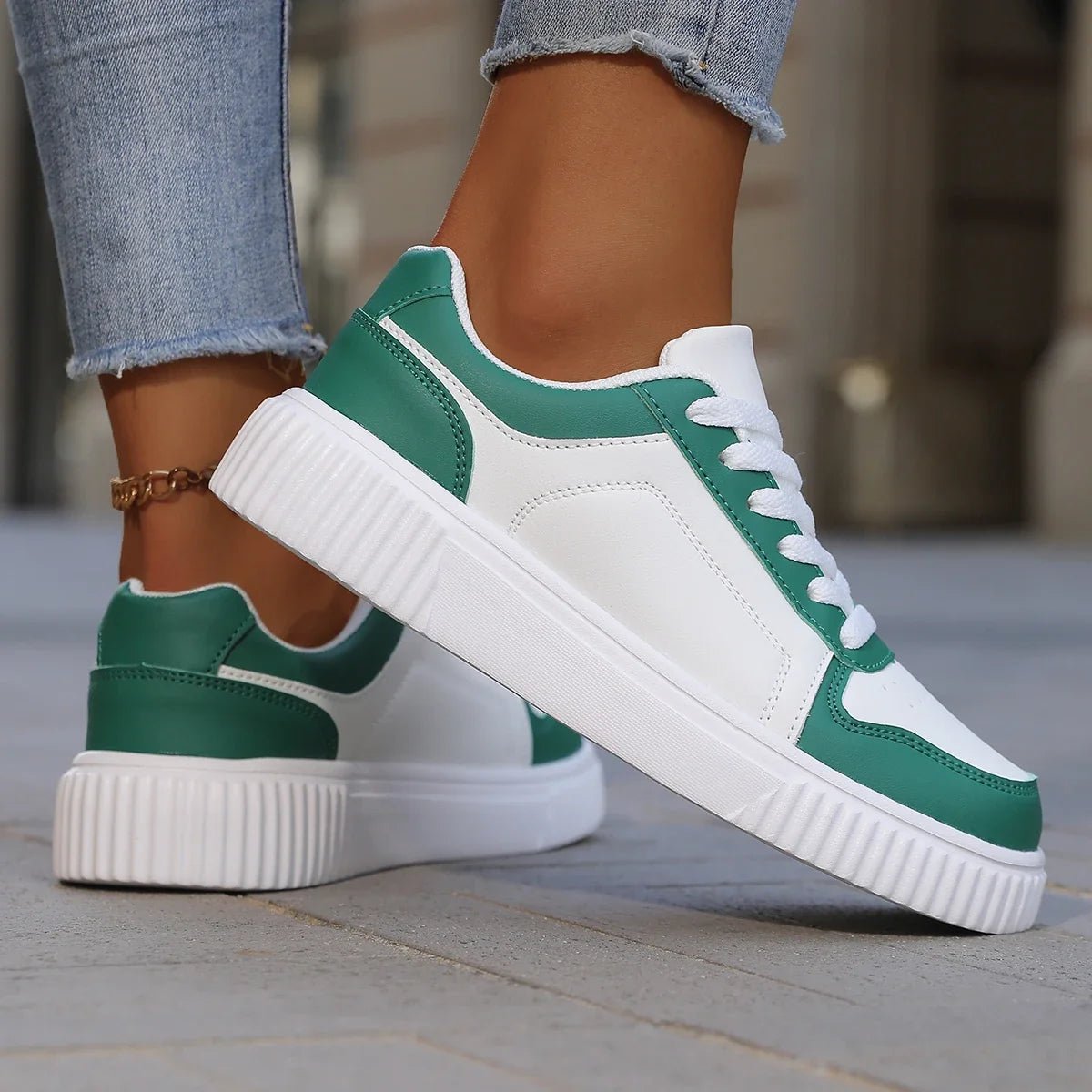 Chloe - Women's Chunky Platform Lace-Up Color Block Sneakers - Sneakers - Green - Sarvento