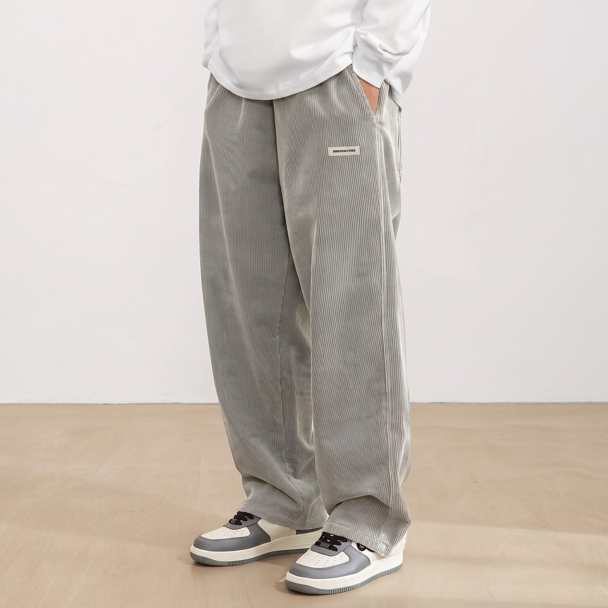 Emil - Men's Wide-Leg Corduroy Trousers with Relaxed Fit - Trousers - Light Gray - Parker&Brooks