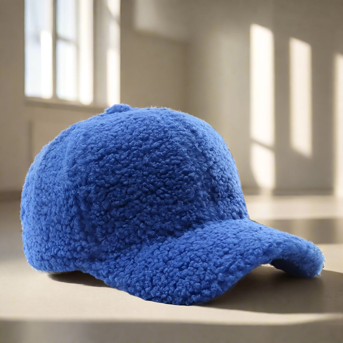 Evelyn - Women's Sherpa Baseball Cap with Adjustable Strap - Baseball Cap - Blue - Sarvento
