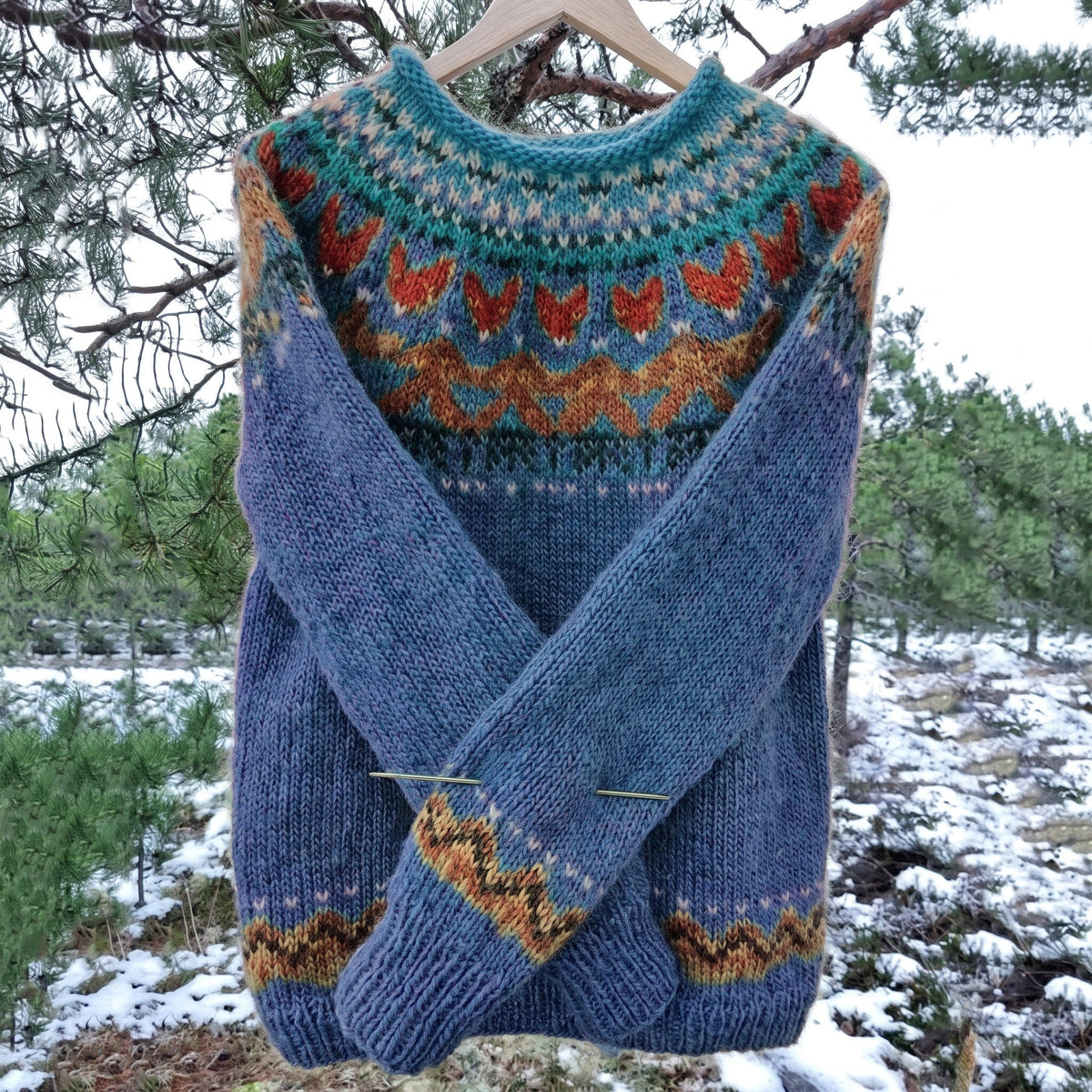 Felix - Men's Fair Isle Crewneck Knit Sweater with Raglan Sleeves - Sweaters - Blue - Sarvento