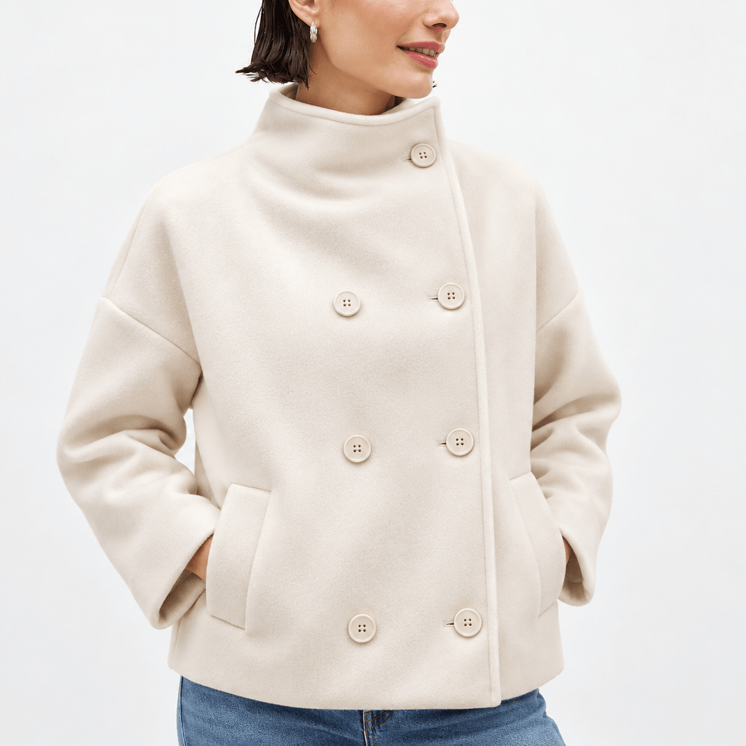 Harriet – Women’s Oversized Wide Collar Double-Breasted Cropped Jacket - Pea Coats - Beige - Sarvento