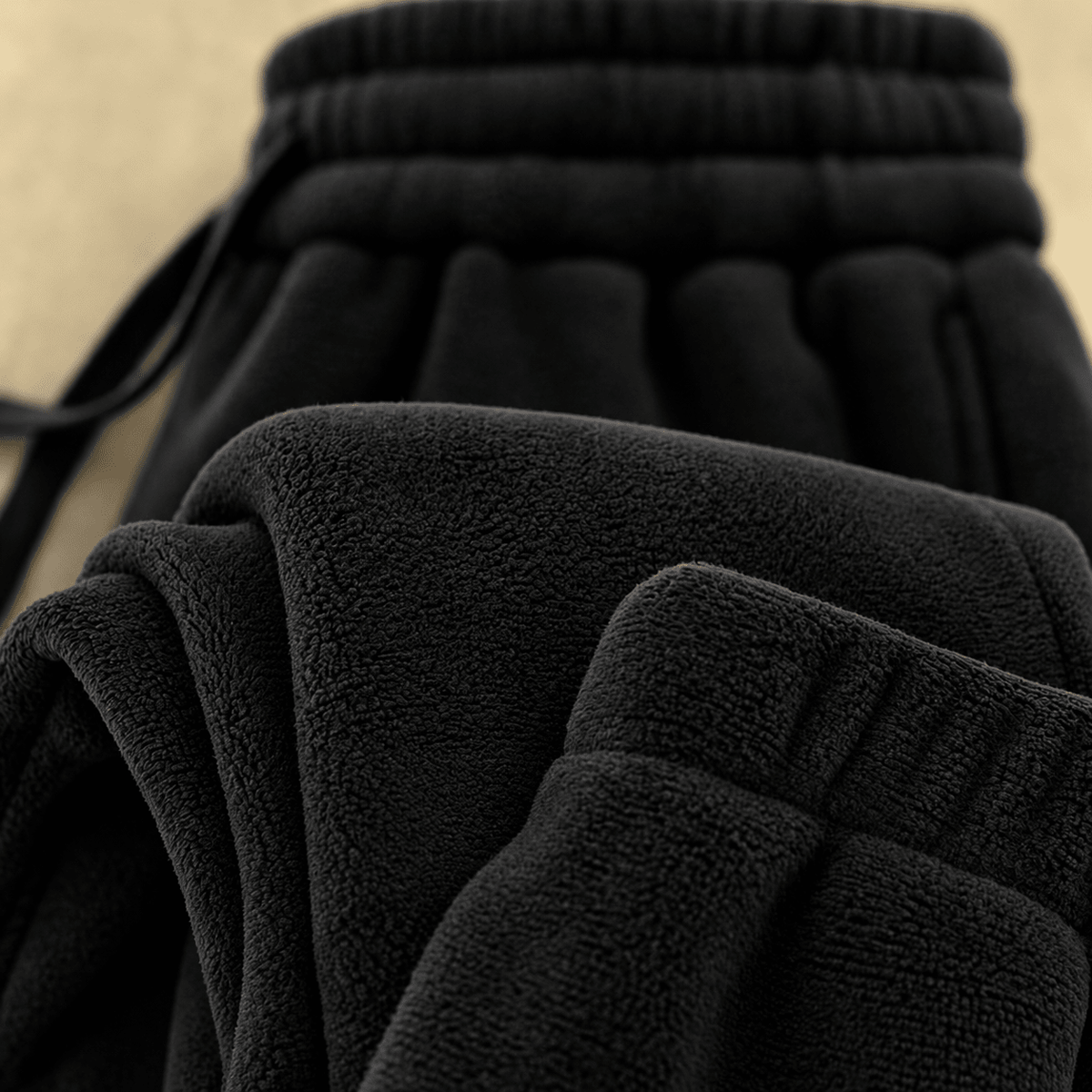 Hazel - Women's Elasticated Waist Fleece Jogger Pants with Drawstring - Joggers - Black - Sarvento