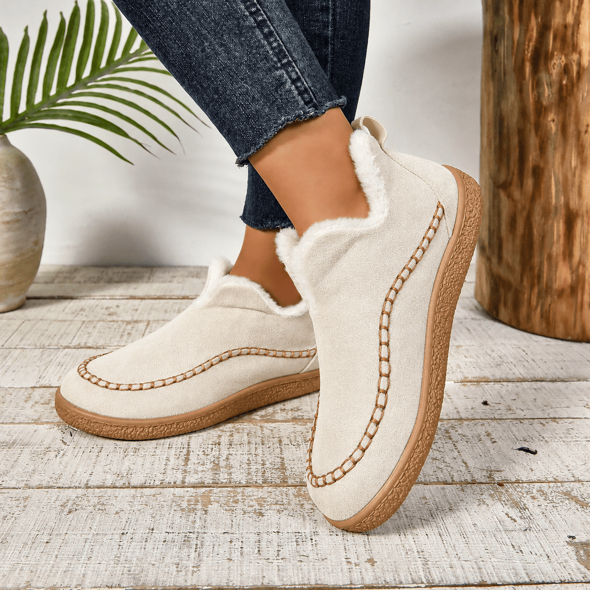 Hazel – Women’s Orthopaedic Faux Fur Lined Stitched Trim Moccasin Slippers - Slippers - Beige - Sarvento