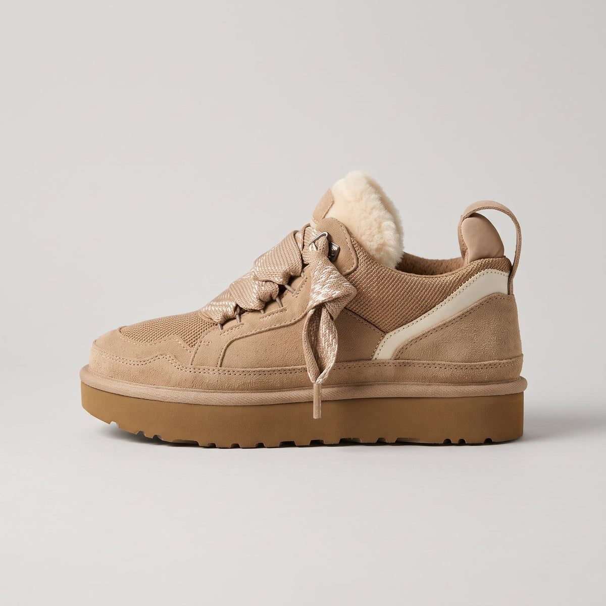 Isabelle – Women’s Cozy Collar Platform Low-Top Sneakers - Sneakers - Beige - Sarvento