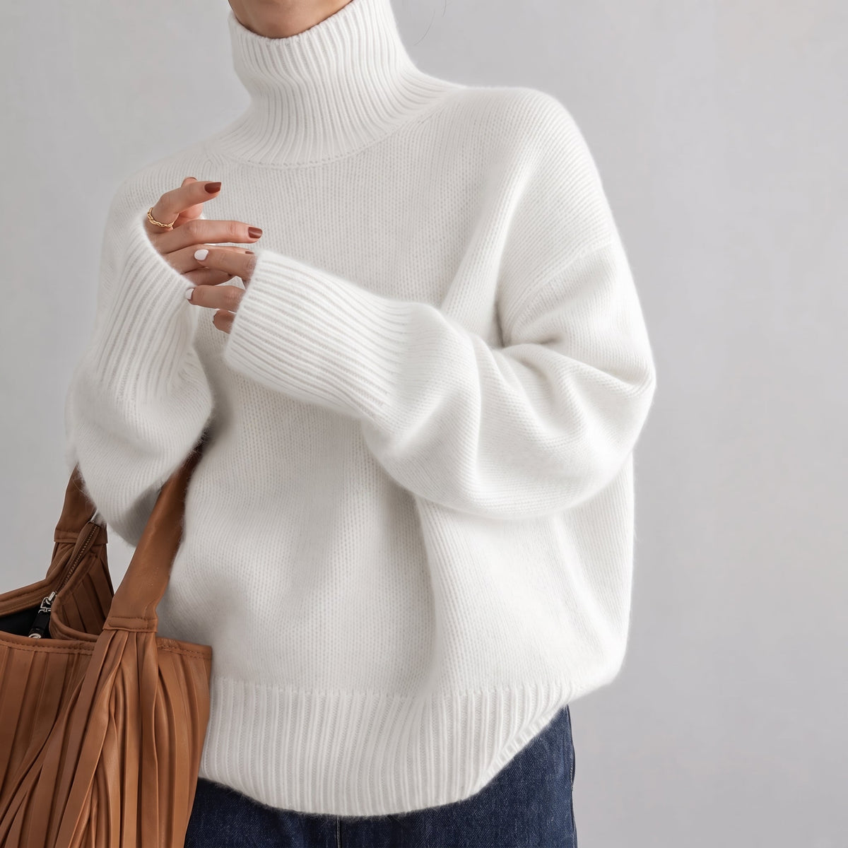 Isla - Women's Oversized Turtleneck Knit Sweater with Ribbed Cuffs - Sweaters - White - Parker&Brooks