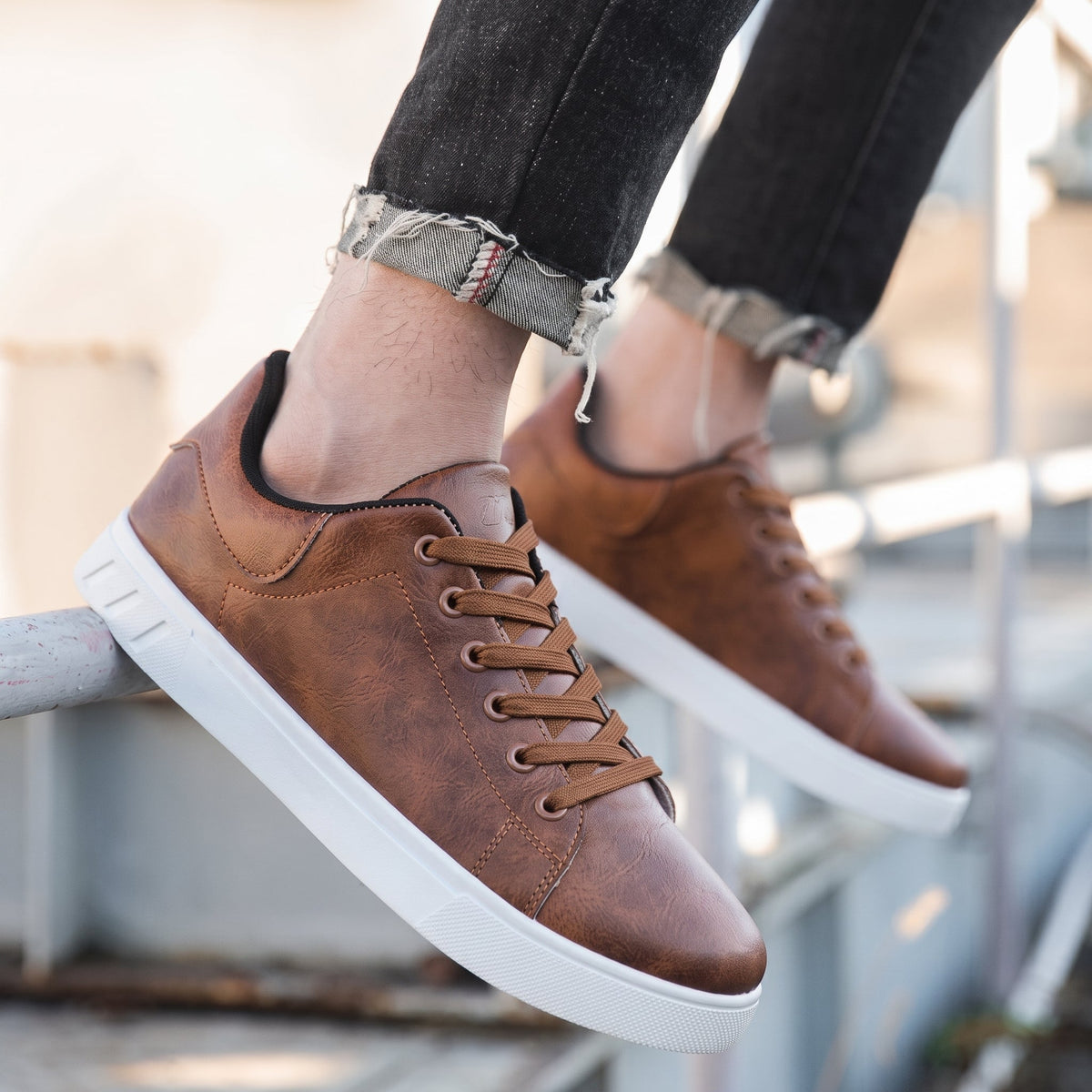 James - Men's Classic Low-Top Lace-Up Sneaker - Sneakers - Brown - Parker&Brooks