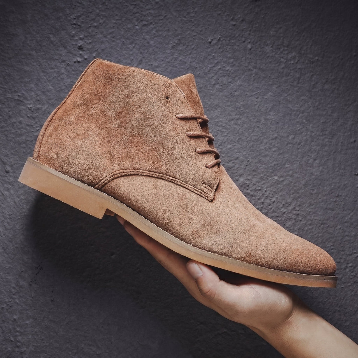 James - Men's Lace-Up Suede-Look Chukka Boots - Boots - Brown - Parker&Brooks
