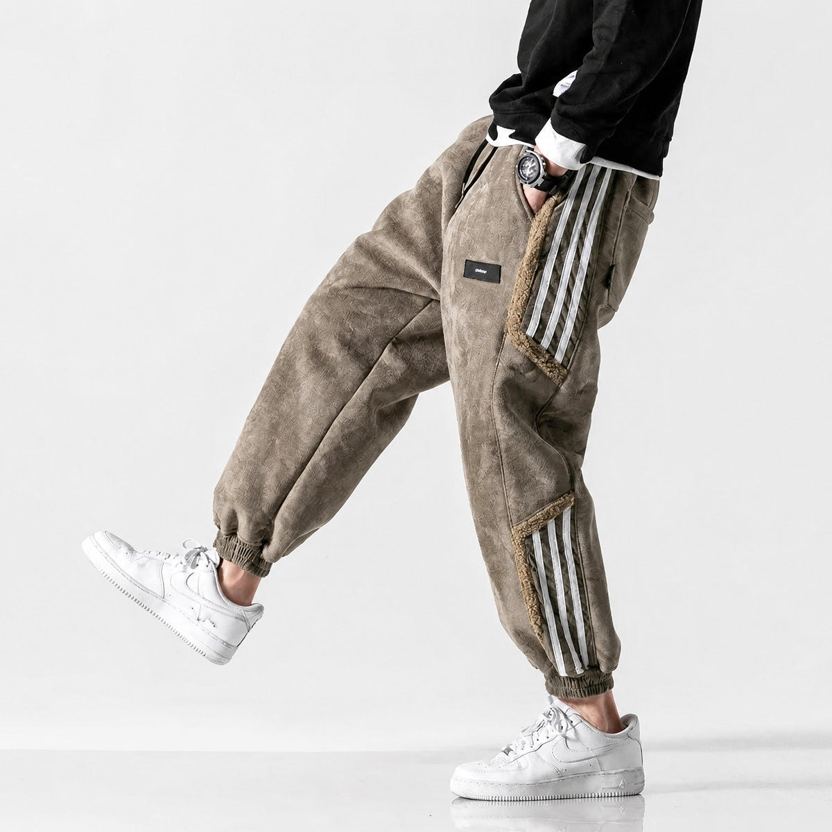 James - Men's Sherpa-Lined Striped Cargo Joggers with Elasticated Cuffs - Joggers - Khaki - Parker&Brooks