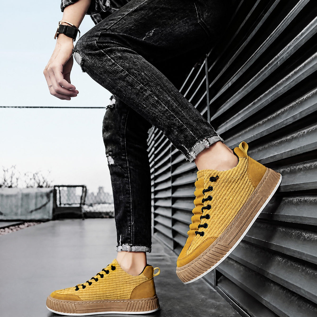 Jonas - Men's Orthopedic Quilted Low-Top Lace-Up Sneakers - Sneakers - Yellow - Parker&Brooks