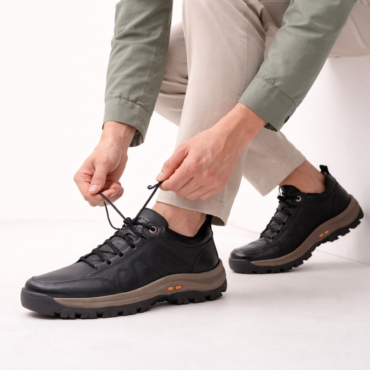Marcus - Men's Orthopedic Leather-Look Lace-Up Trainers with Chunky Sole - Sneakers - Black - Parker&Brooks