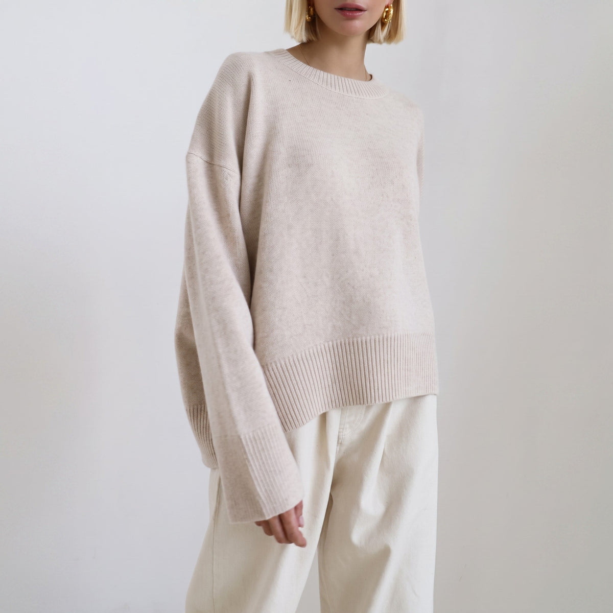 Olivia - Women's Oversized Crewneck Knit Sweater with Ribbed Cuffs - Sweaters - Beige - Parker&Brooks