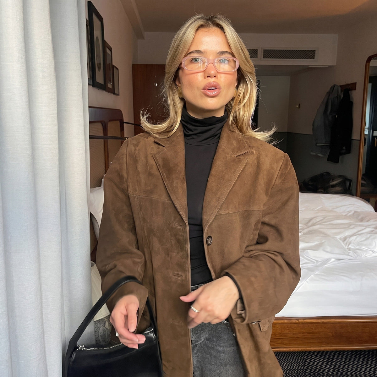 Olivia - Women's Oversized Longline Jacket with Notched Lapel - Coats & Jackets - Brown - Parker&Brooks