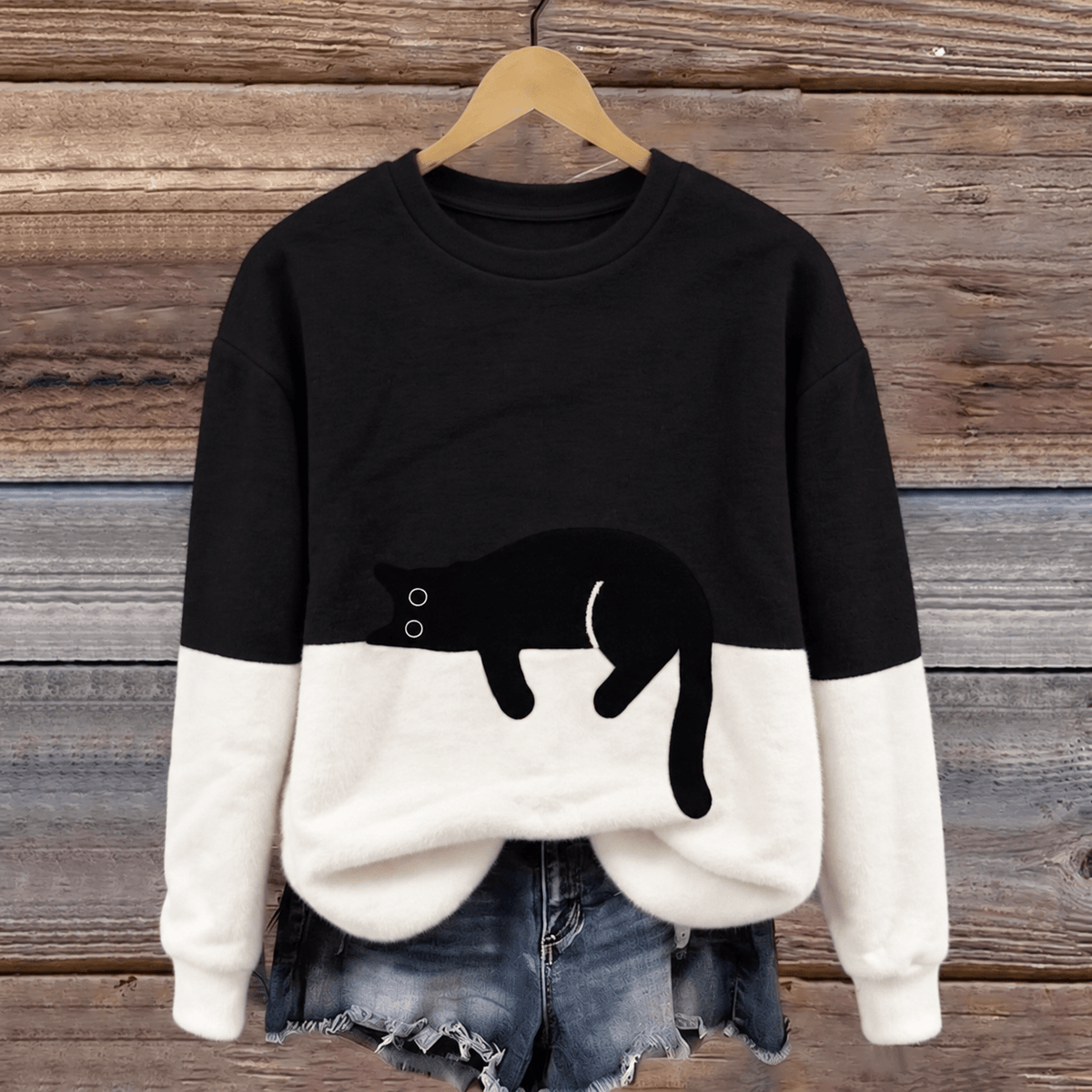Sophie - Women's Cat Print Colorblock Crew Neck Pullover Sweater - Sweater - Black - Sarvento