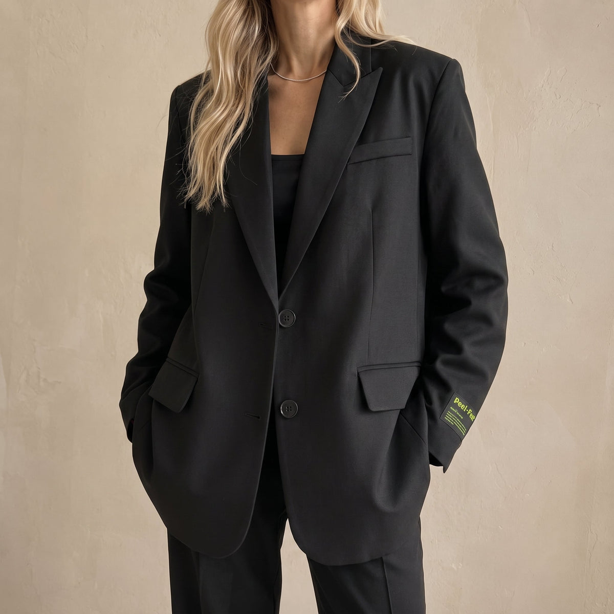 Sophie - Women's Oversized Double-Breasted Blazer with Notched Lapel - Blazers - Black - Parker&Brooks