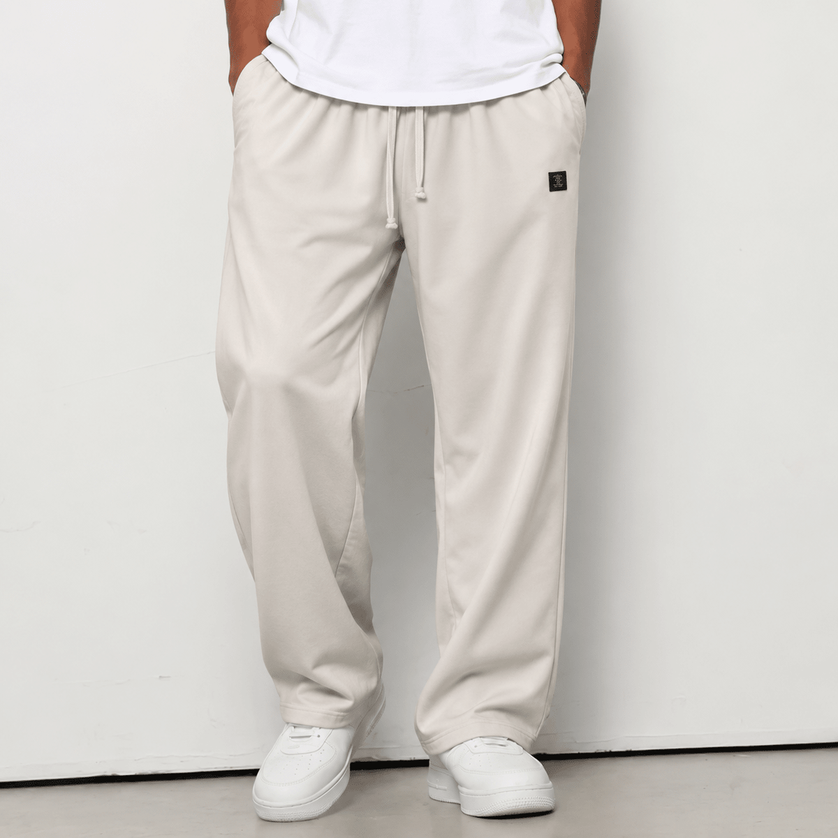 Wyatt - Men's Waffle Knit Relaxed Fit Joggers with Drawstring Waist - Joggers - Beige - Sarvento